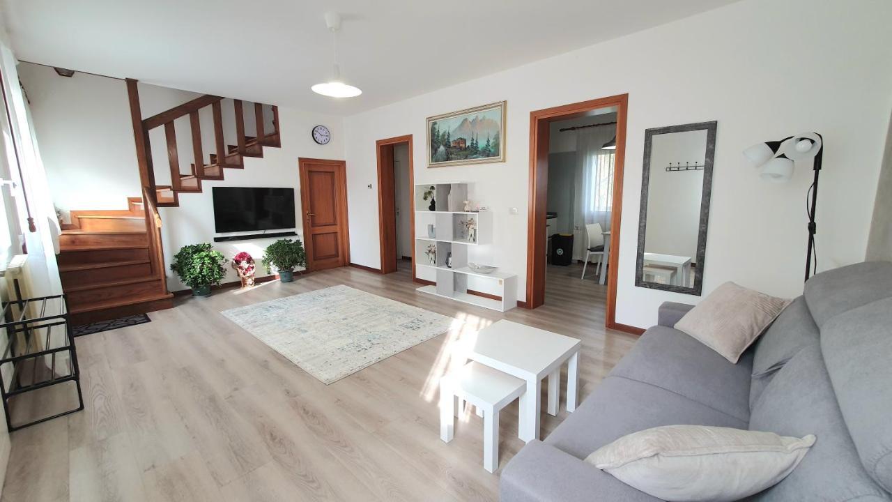 Niko Casa - 3 Bedroom Townhouse Ceggia Exterior photo